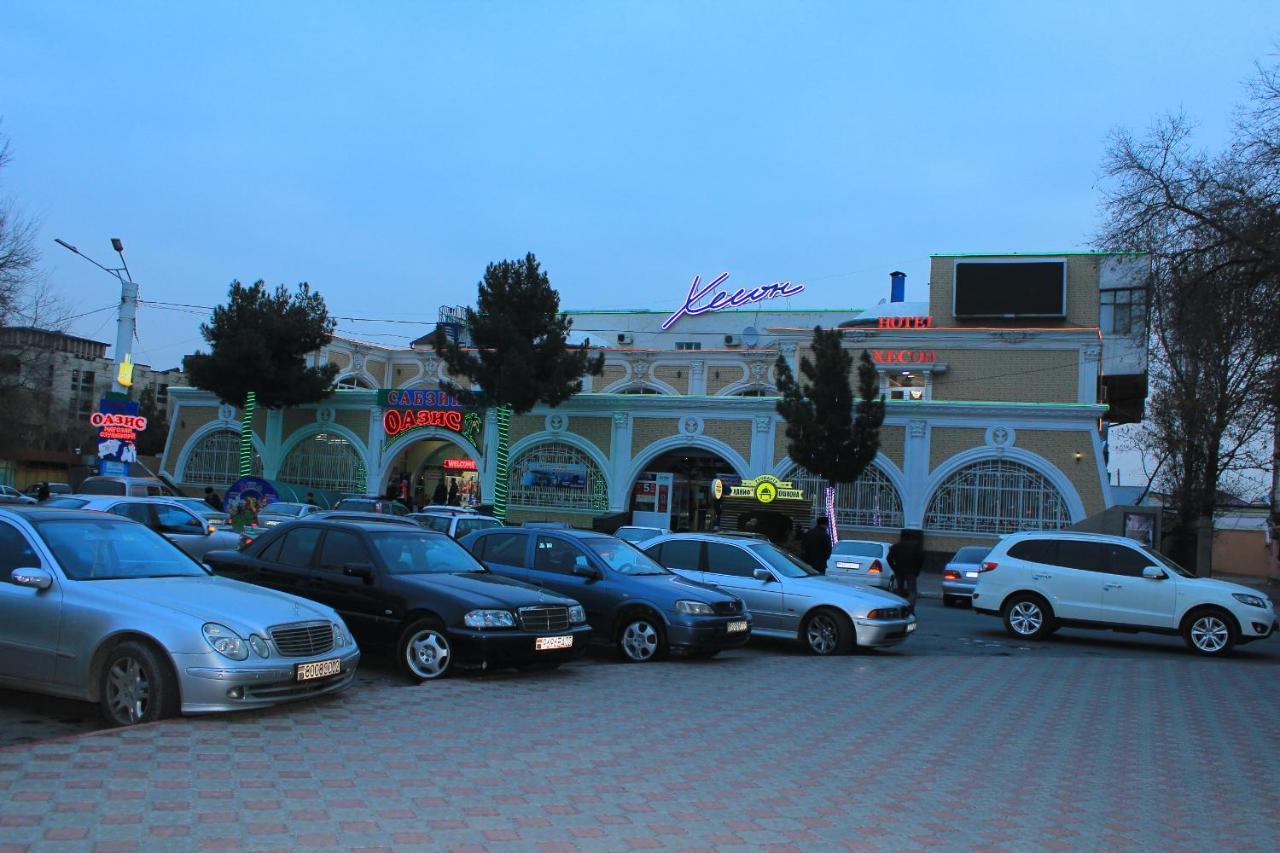 Хотел Хесон Khujand Luaran gambar