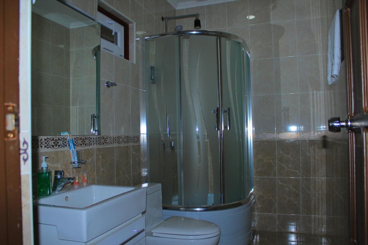 Хотел Хесон Khujand Luaran gambar